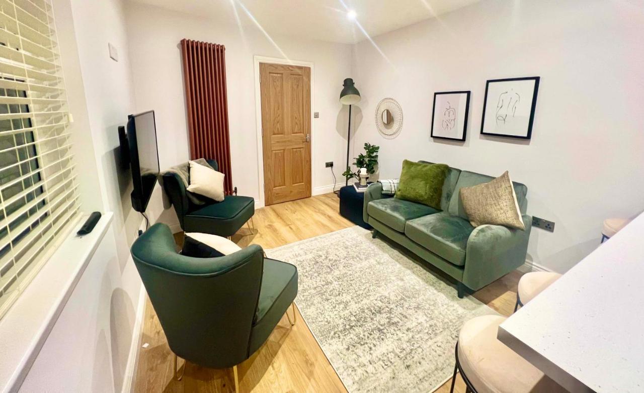 Gorgeous Newly Renovated 2 Double Bed Flat Apartment Swansea Exterior photo