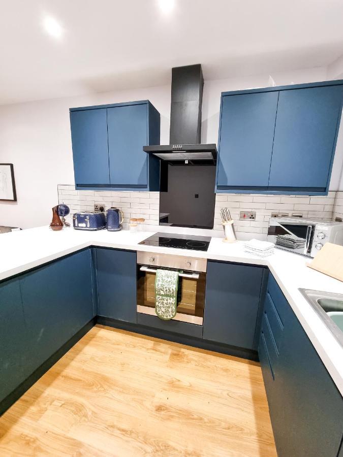 Gorgeous Newly Renovated 2 Double Bed Flat Apartment Swansea Exterior photo